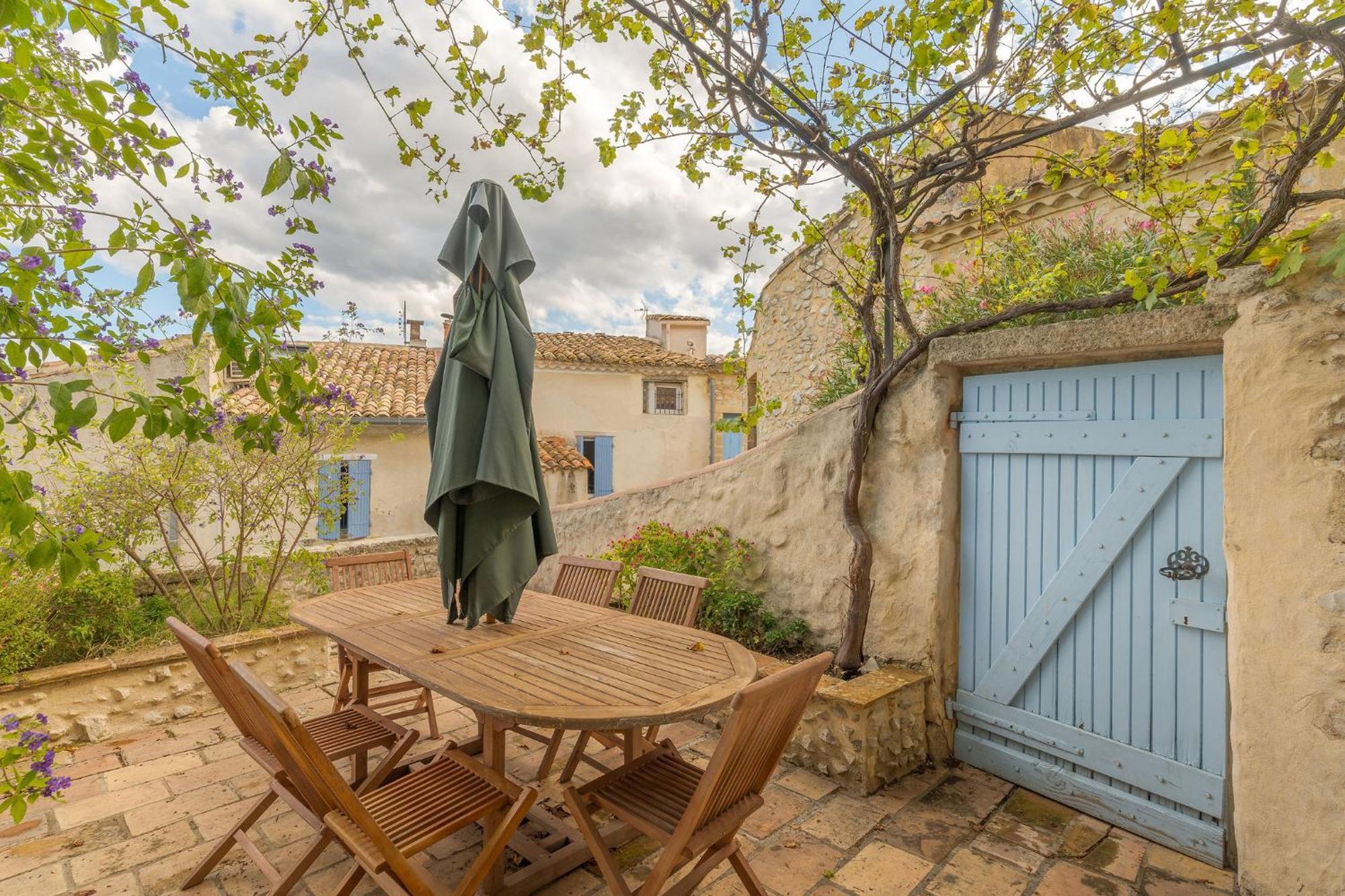 Les Calades Villa Ledenon Exterior photo