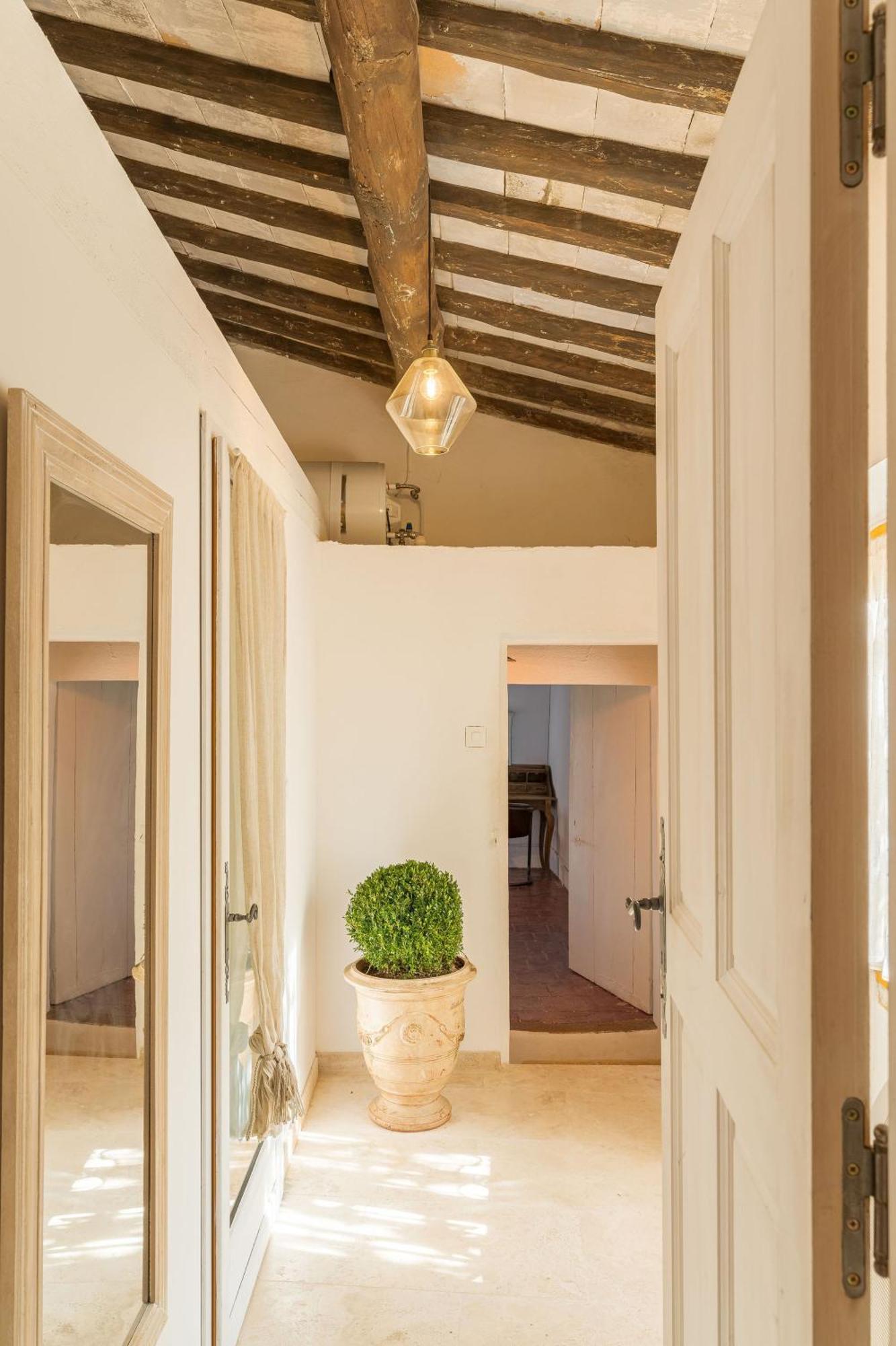 Les Calades Villa Ledenon Exterior photo