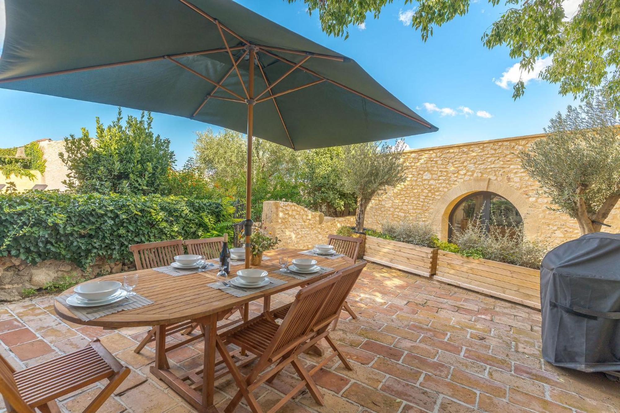 Les Calades Villa Ledenon Exterior photo